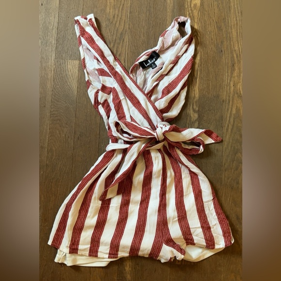 LULU’S PIER PLEASURE RED AND WHITE STRIPED ROMPER - Picture 4 of 6